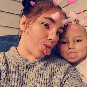 Meet your Posher, Karissa